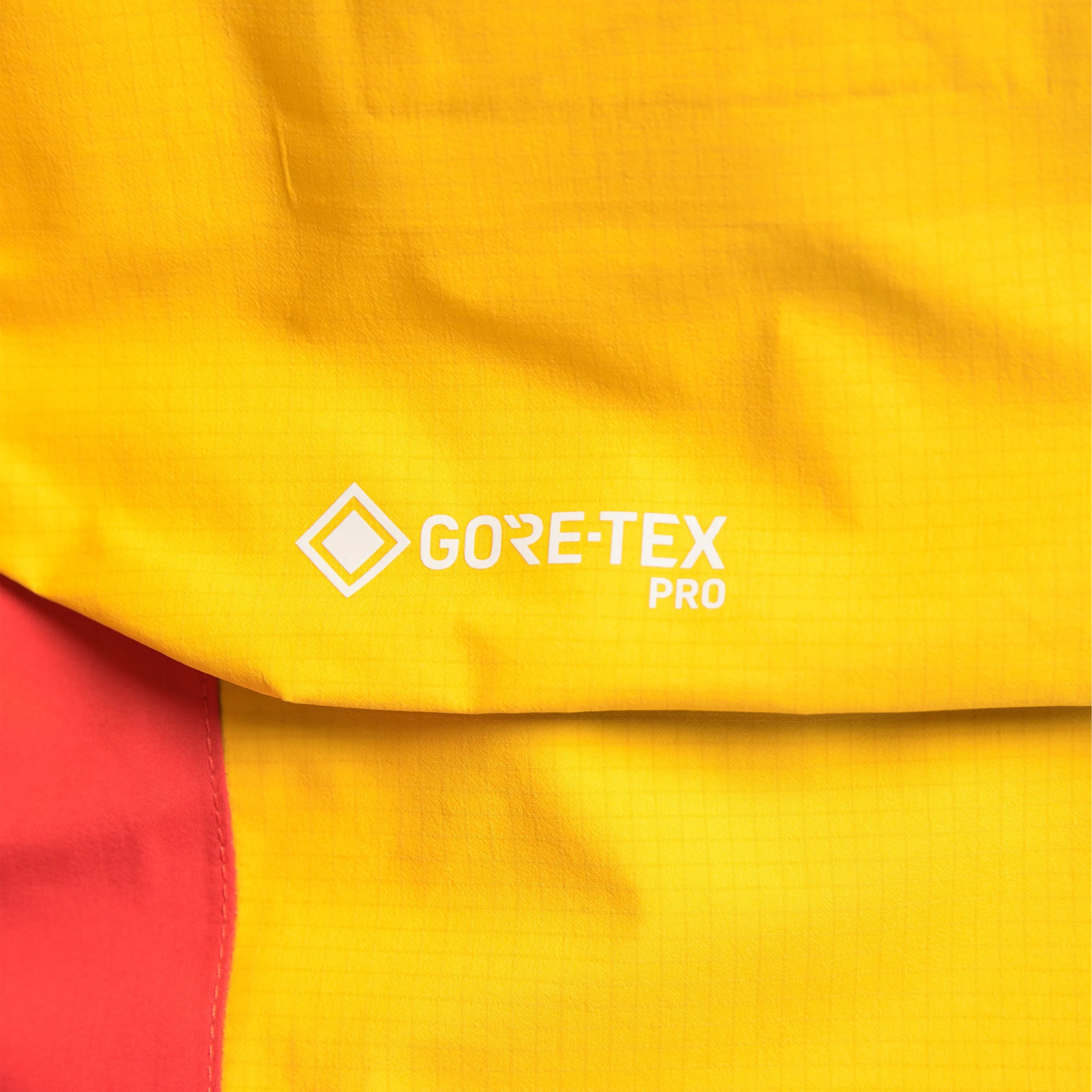 Haglöfs Roc Nordic Gore-Tex Pro Jacket Men&#x27;s Pumpkin Yellow/Habanero | Buy Haglöfs Roc Nordic Gore-Tex Pro Jacket Men&#x27;s Pumpkin Yellow/Habanero here | Outnorth